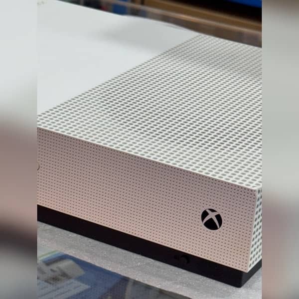 Xbox One S 500GB Slightly Used Available At Game Park 1