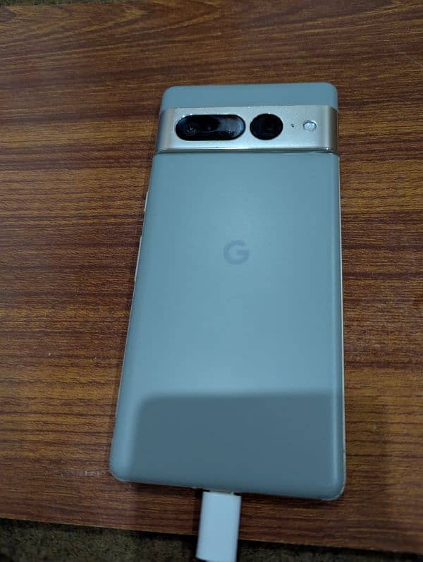 Google pixel 7 pro dual sim 3