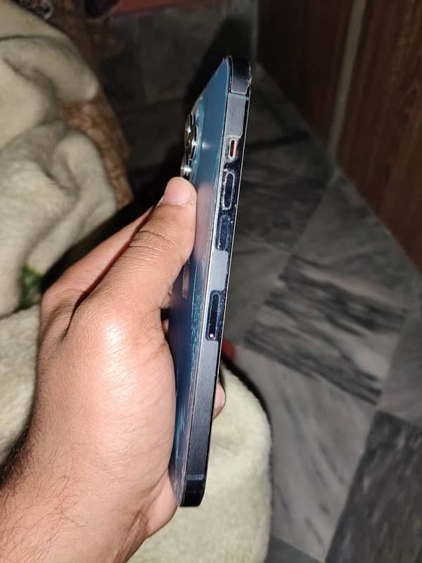 Iphone 12 pro max Factory unlocked 1