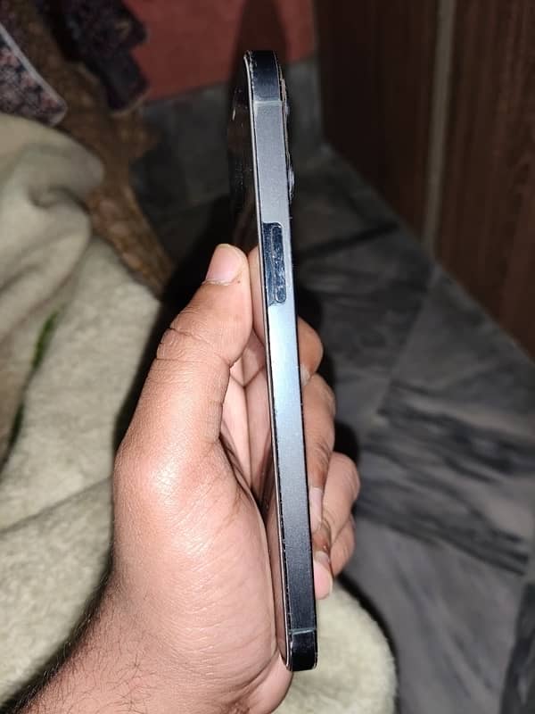 Iphone 12 pro max Factory unlocked 2