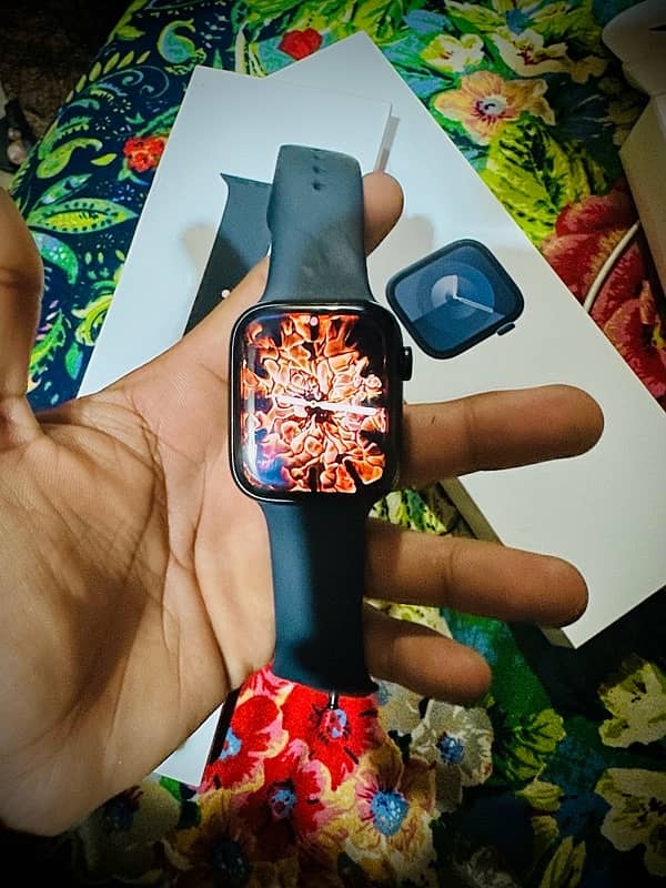 Apple Watch Series 9 45mm Mat Black 4