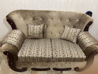 7 seater sofa with cushions and central table