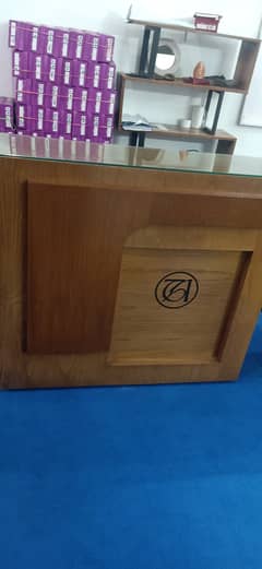 wooden counter table with 4 draws