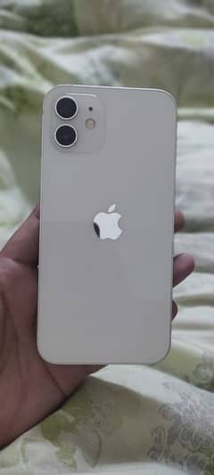 iPhone 12 64gb Factory Unlock 4 month Sim time ( Exchange Possible)