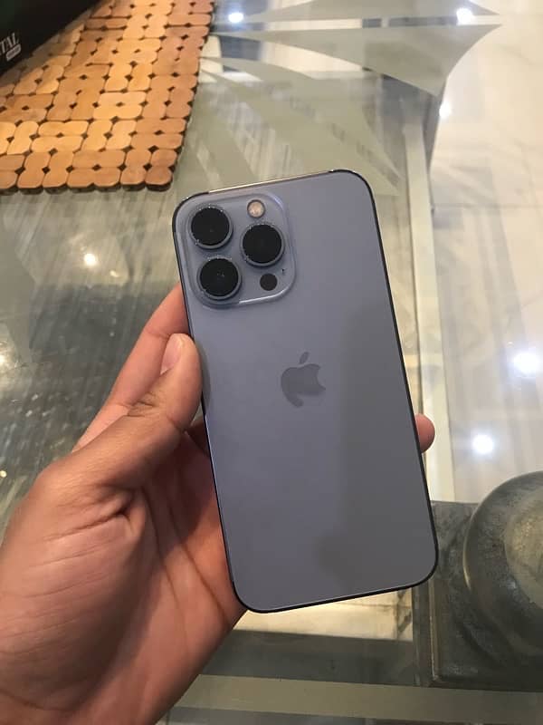 iphone 13 pro sierra blue (factory unlock) 0