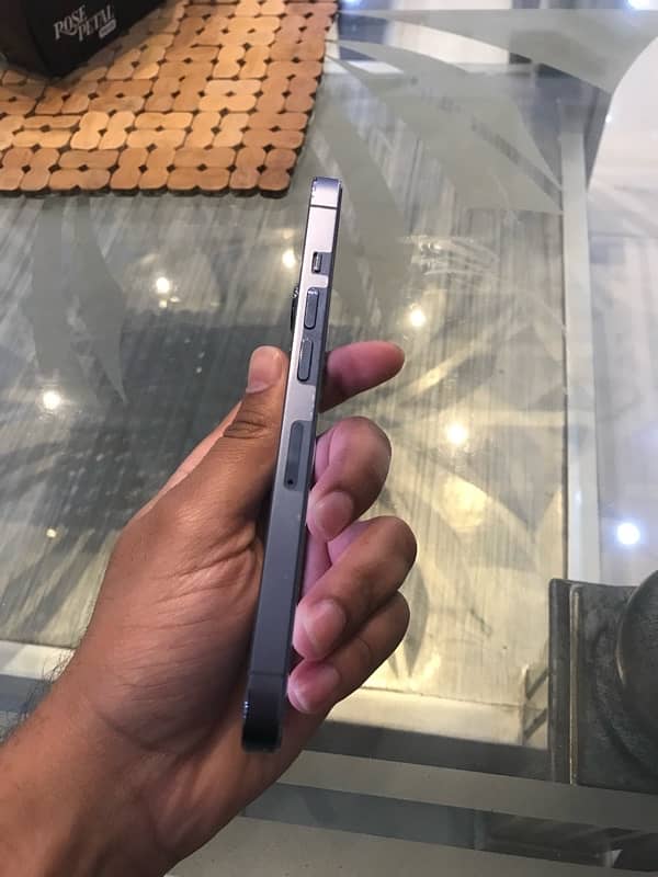 iphone 13 pro sierra blue (factory unlock) 3