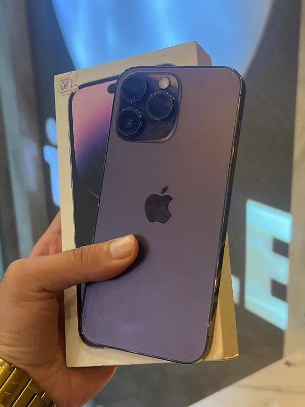 I am selling IPhone 14 pro max 128 GB non pta 2