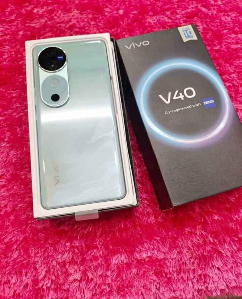 Vivo V40 12gb Ram 256gb Rom PTA Approved 0