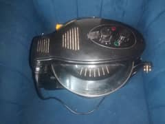 kitchen m8 air fryer used in good condition working properly