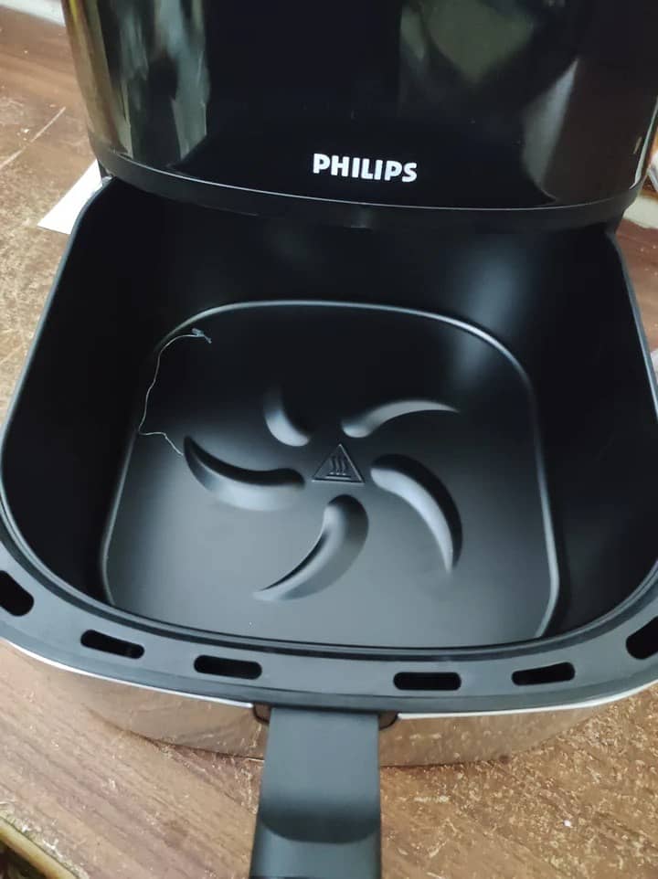 Philips New Air Frier with Purchasing Recipt 1