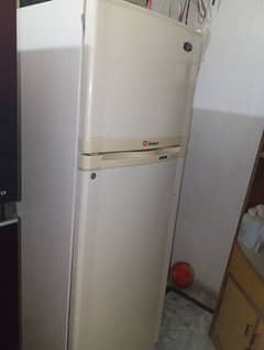 dawlance refrigerator