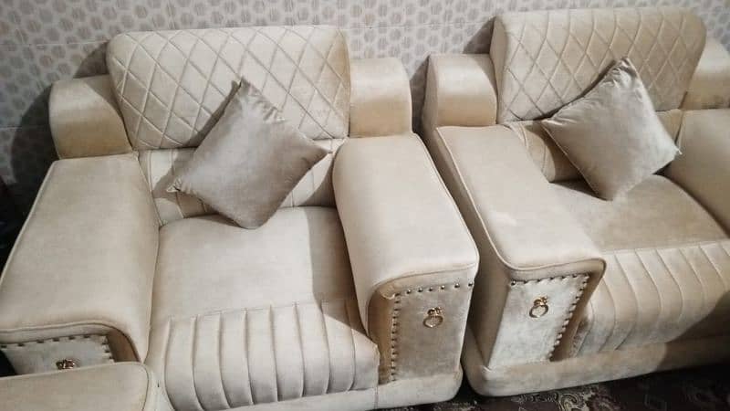 7 setter sofa set 1