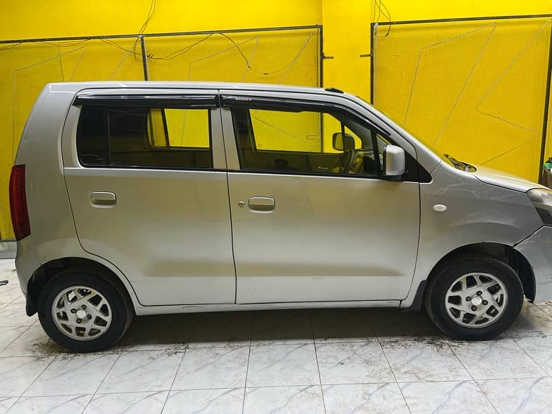 Suzuki Wagon R vxl 2018 4