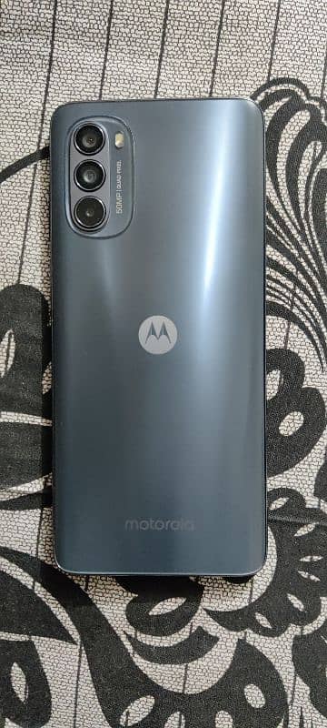 Moto g62 5G 4+1/64 dual sim approved lifetime 0