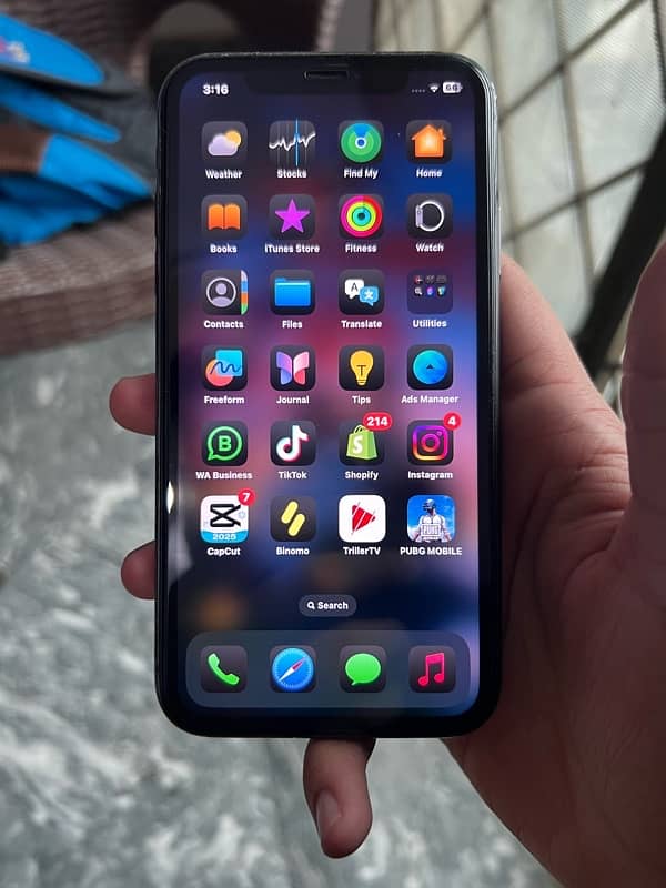 iPhone 11 Jv 64Gb 4months Sim Time 1