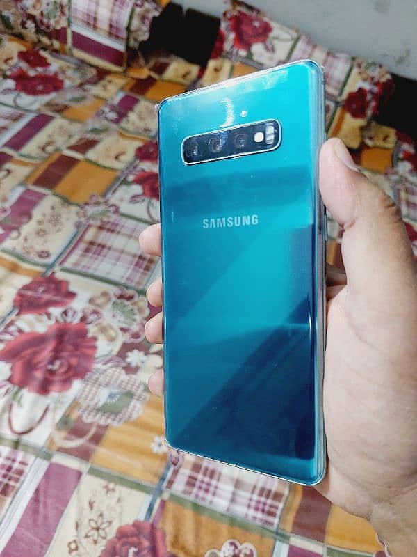 Samsung s10 plus  8/128  official PTA 3