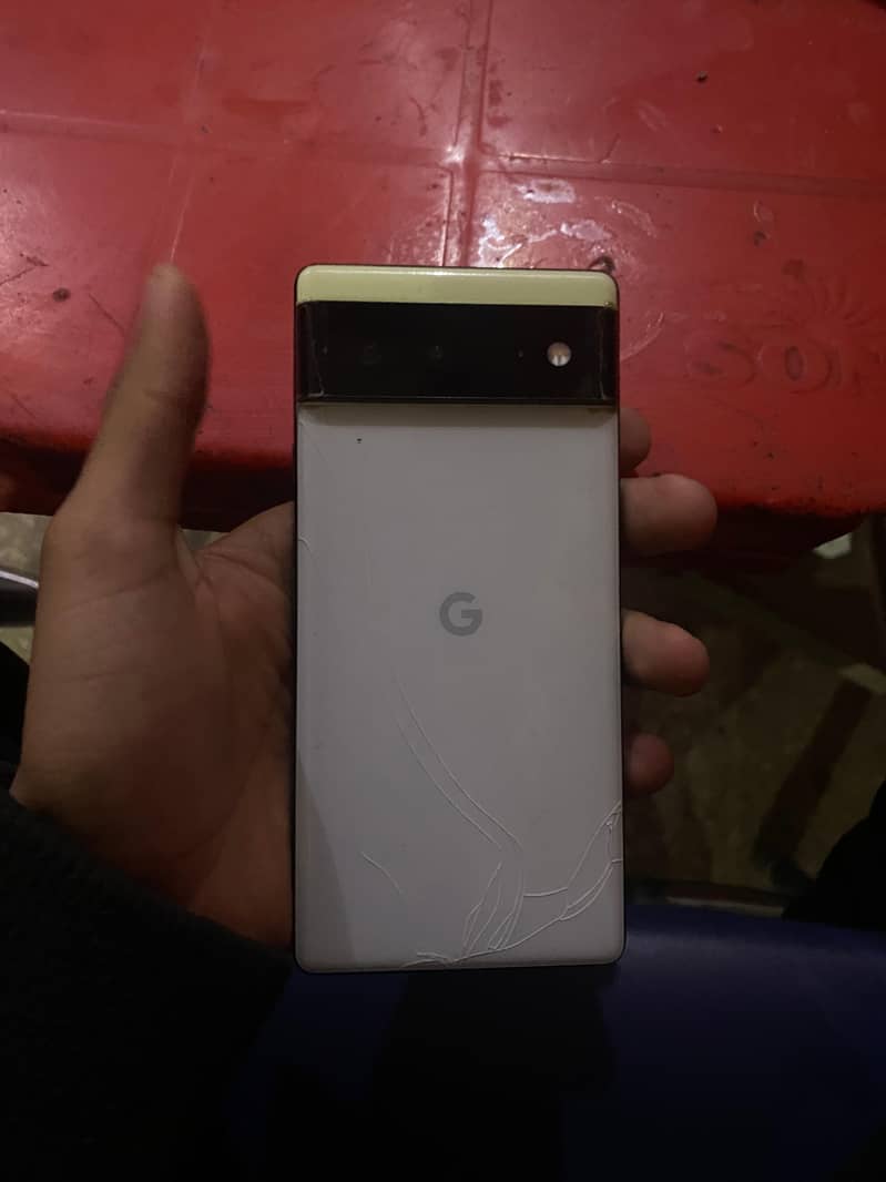 Google Pixel 6 4