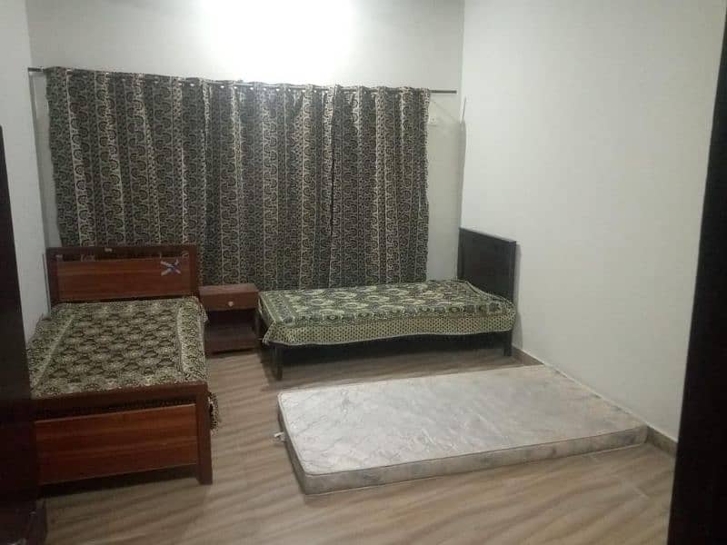 URGENT: Luxury Boys Hostel E-11/2 Near Markaz -  Ramadan Deal" 5