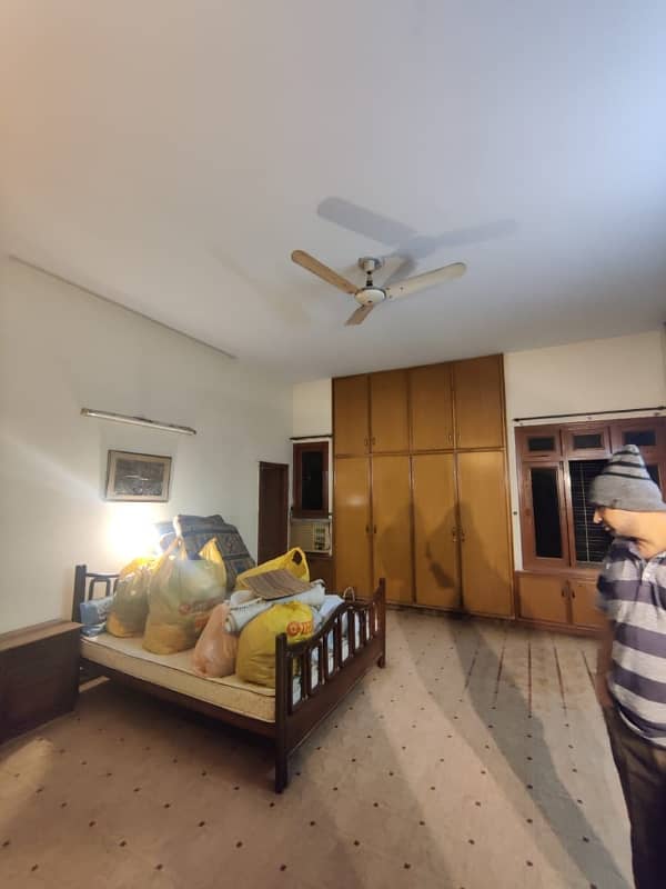 10 Marla Upper For Rent Iqbal Town 0