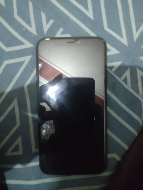Iphone XR non pta F U (Exchange possible) 4