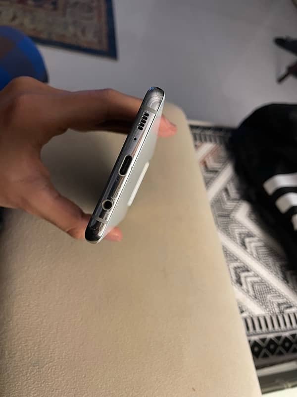 Samsung Galaxy S10 128GB PTA Approved 4