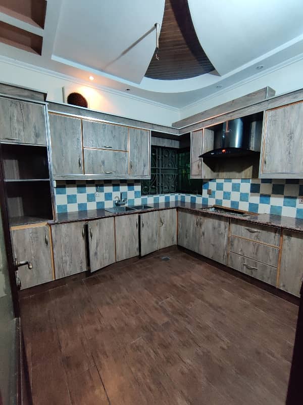 10 Marla Upper portion For Rent iqbal town 0