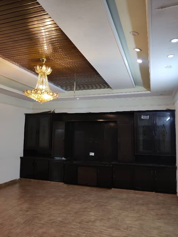 10 Marla Upper portion For Rent iqbal town 2