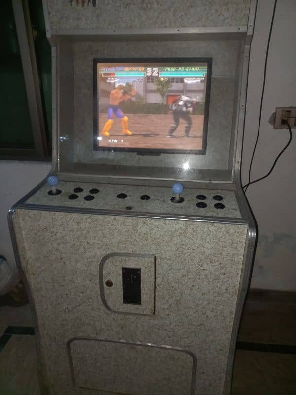 Retro King Arcade – 9/10 Condition, Fully Functional! 3