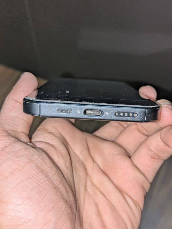 Iphone 15 128GB Midnight (jv) 1