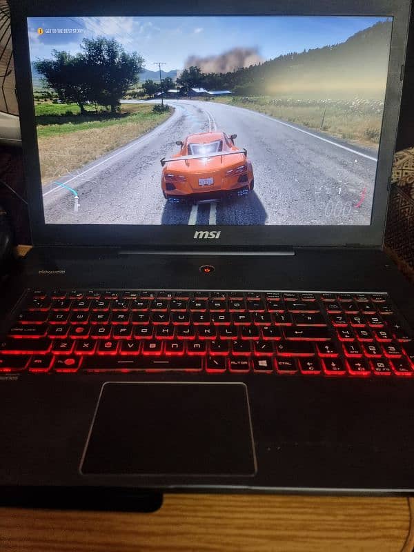 MSI GAMING LAPTOP 1