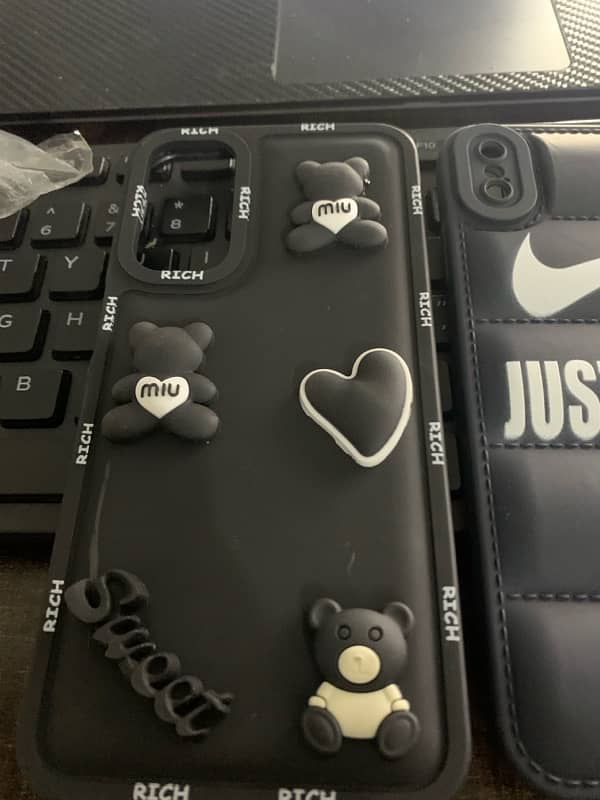 iPhone XS Max, Samsung galaxy A15 back cover 0