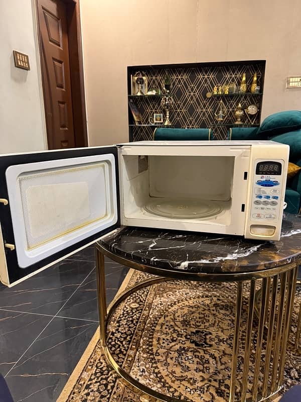 Dawlance microwave oven 0