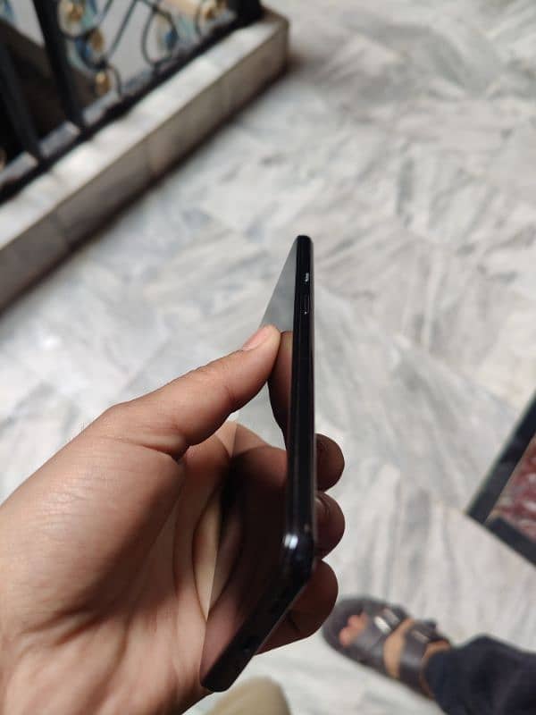 I want to sell my one plus 9 /128 1