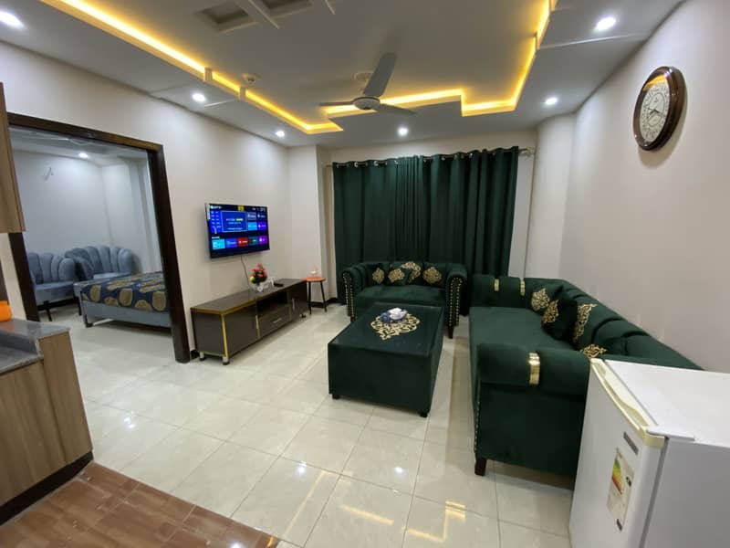 One Bed Fully Luxury Furnished Apartment 3