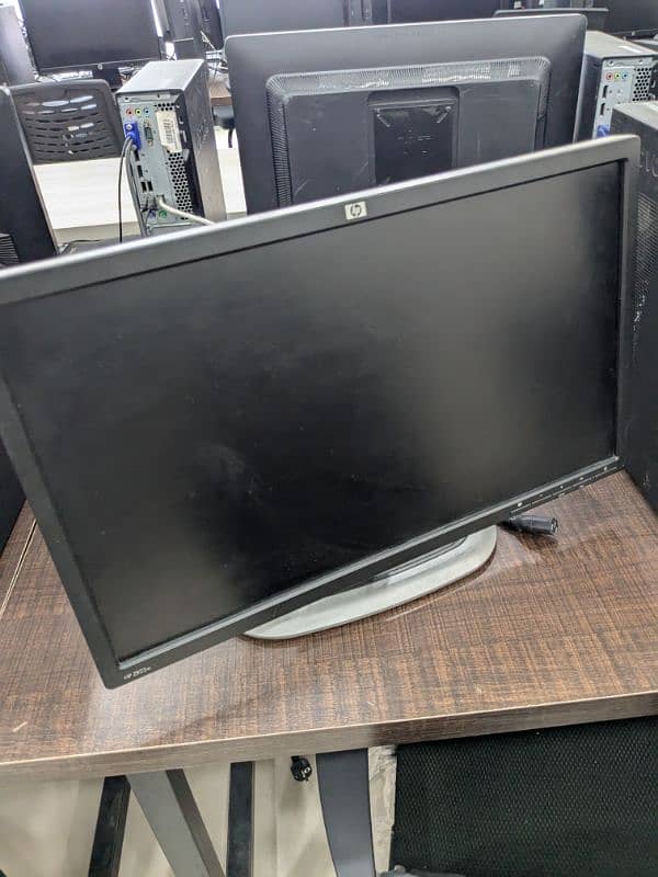 Computer for sale 50 set completed i5 gen 7 10