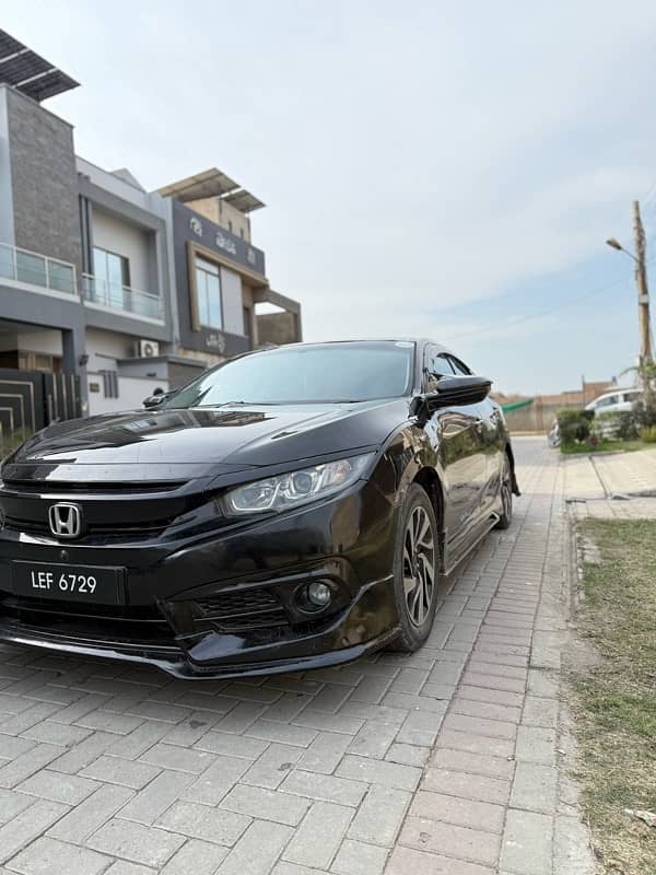 Honda Civic Oriel 2017 1