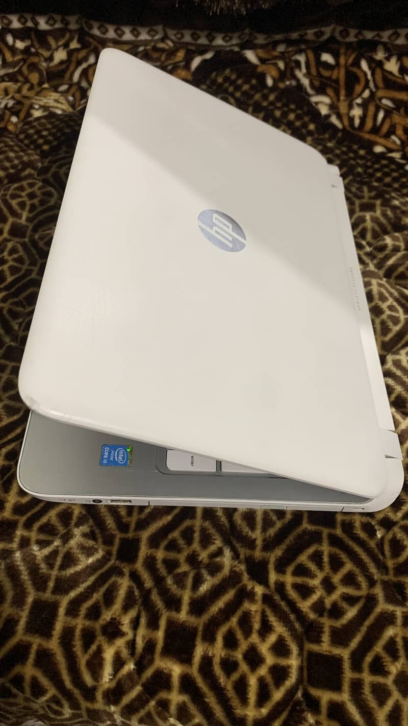 HP Pavalion 15 Notebook Core i5 5th Generation Laptop 2