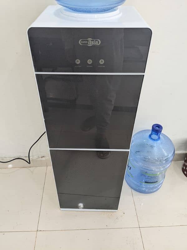 water dispenser super Asia for sale only 2 months use 1