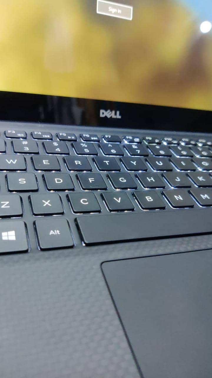 Dell XPS 13 (9350) 3