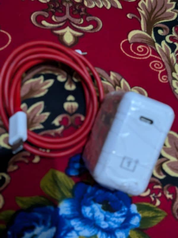 OnePlus Charger 1