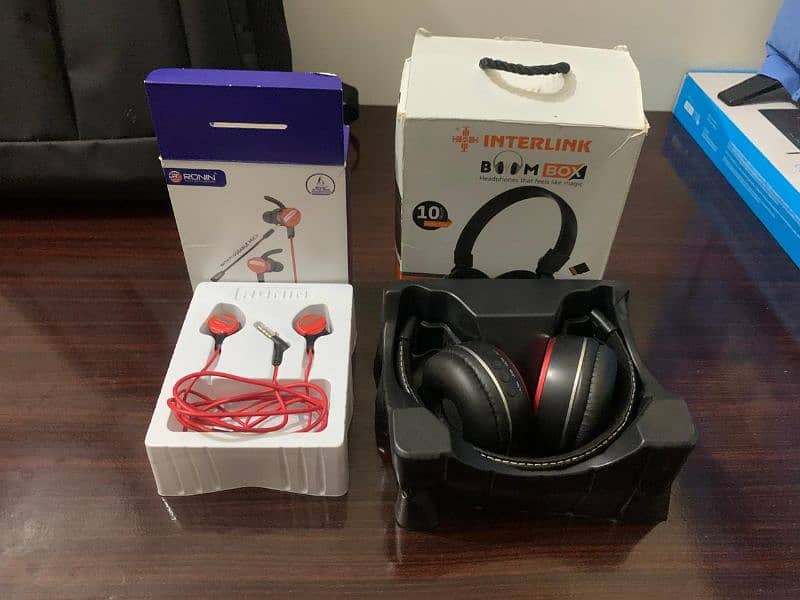 gaming headphones and gaming headfree 2