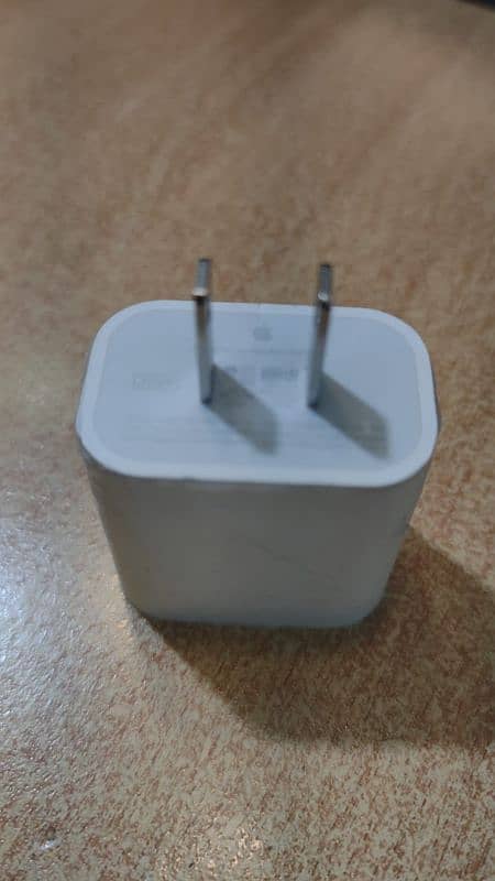 iphone original charger 20w 3pin and 2pin 1