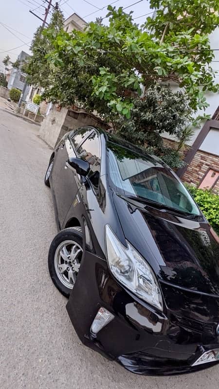 Toyota Prius 2014 6