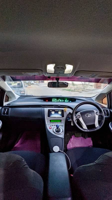 Toyota Prius 2014 10