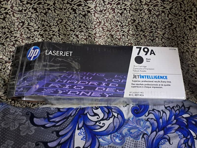 HP Laser Jet 79A Toner genuine 4