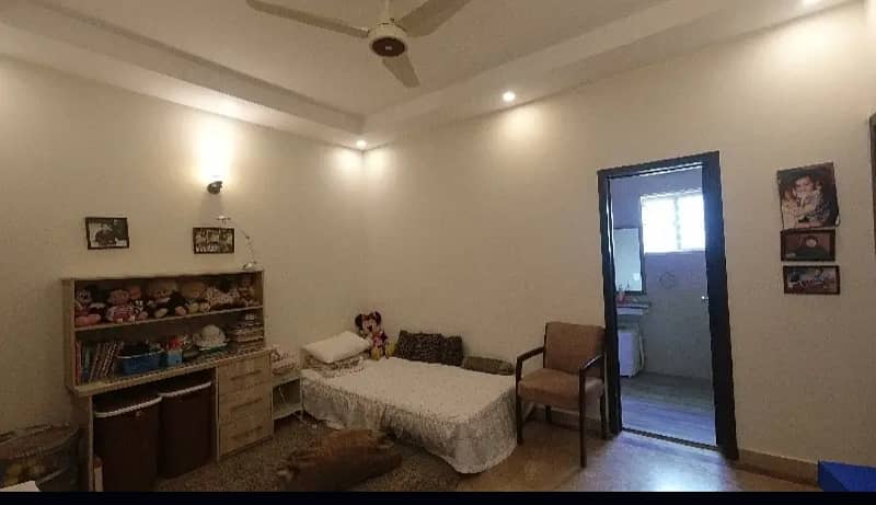 13 Marla House For Sale In Paragon City Lahore 8