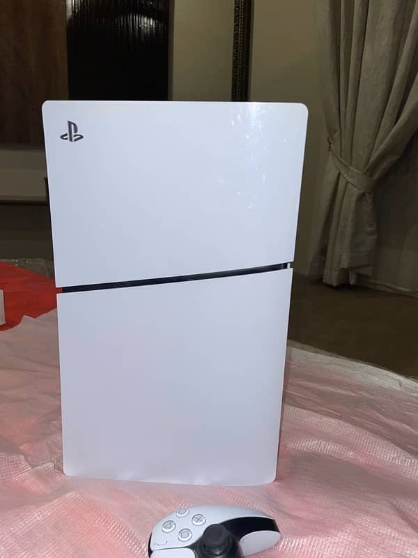 Playstation 5 slim Disc version (Japan variant) 2