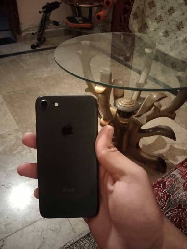 Iphone 7 Pta Approved In Good Condition 1