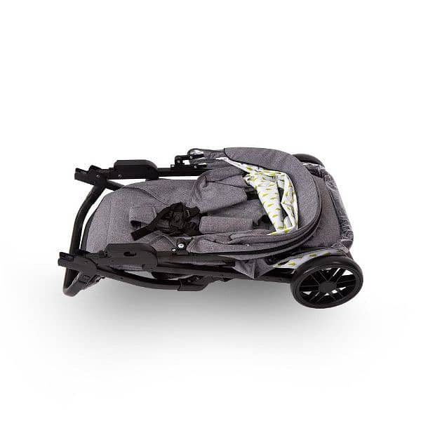 Comfortable Ride with Multiple Positions,  Storage Basket 2