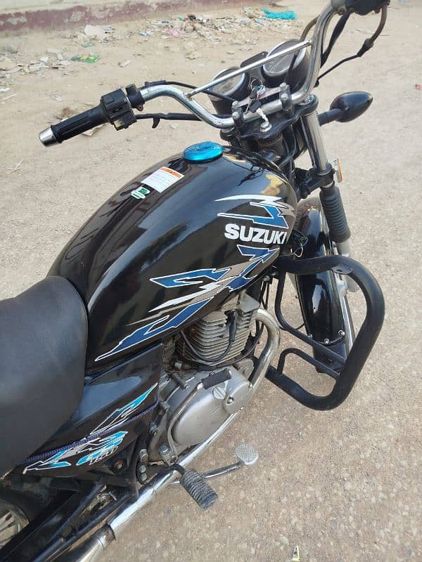 suzuki gs 150 speciel edition 2011 7